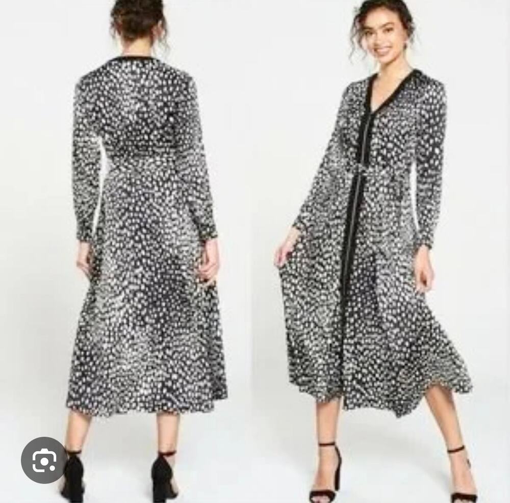 Karen Millen Black White Cheetah Animal Print Long Sleeve Midi Dress Size 4 NWT